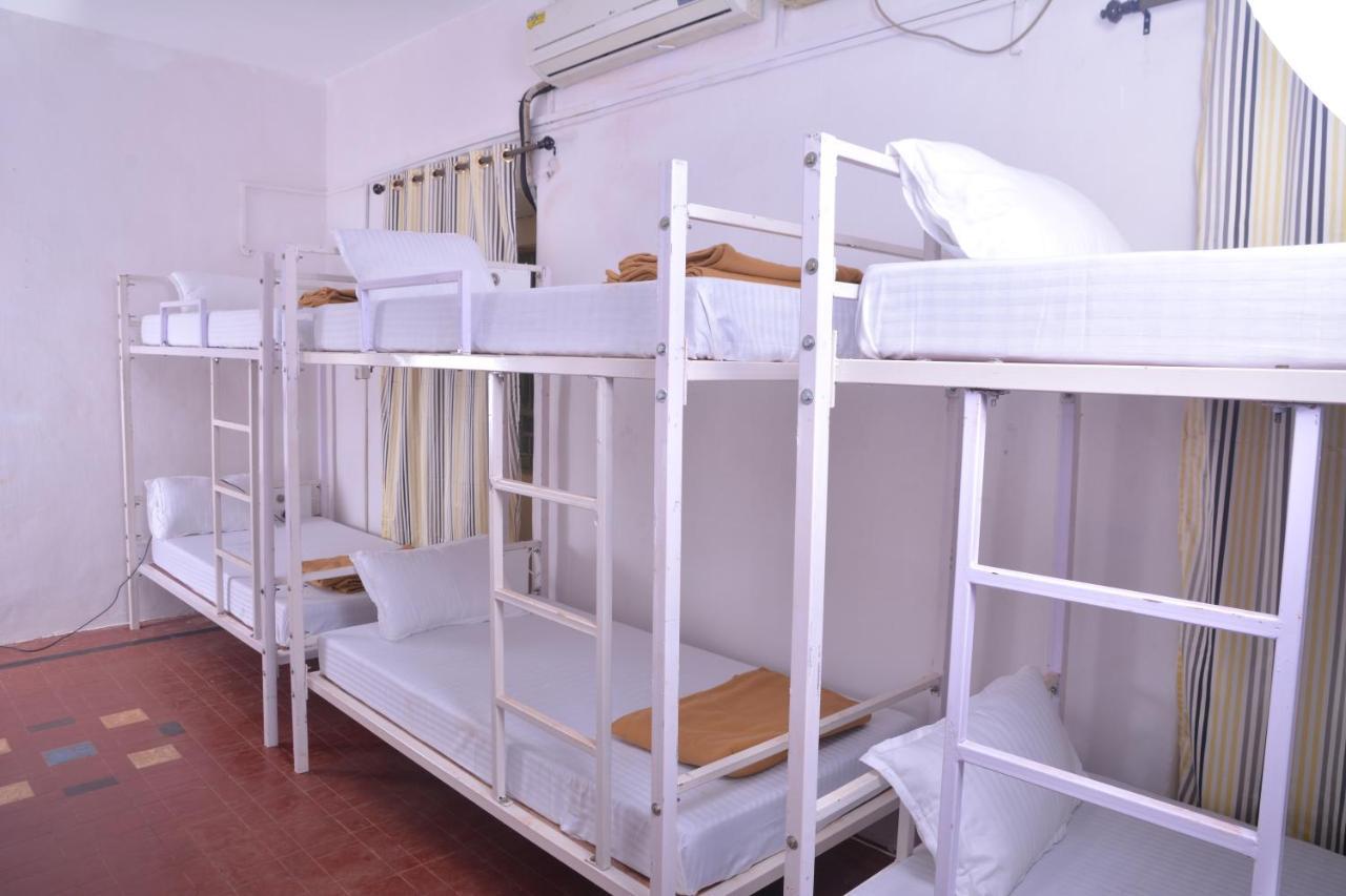 Folklore Hostel Goa Vagator Zewnętrze zdjęcie