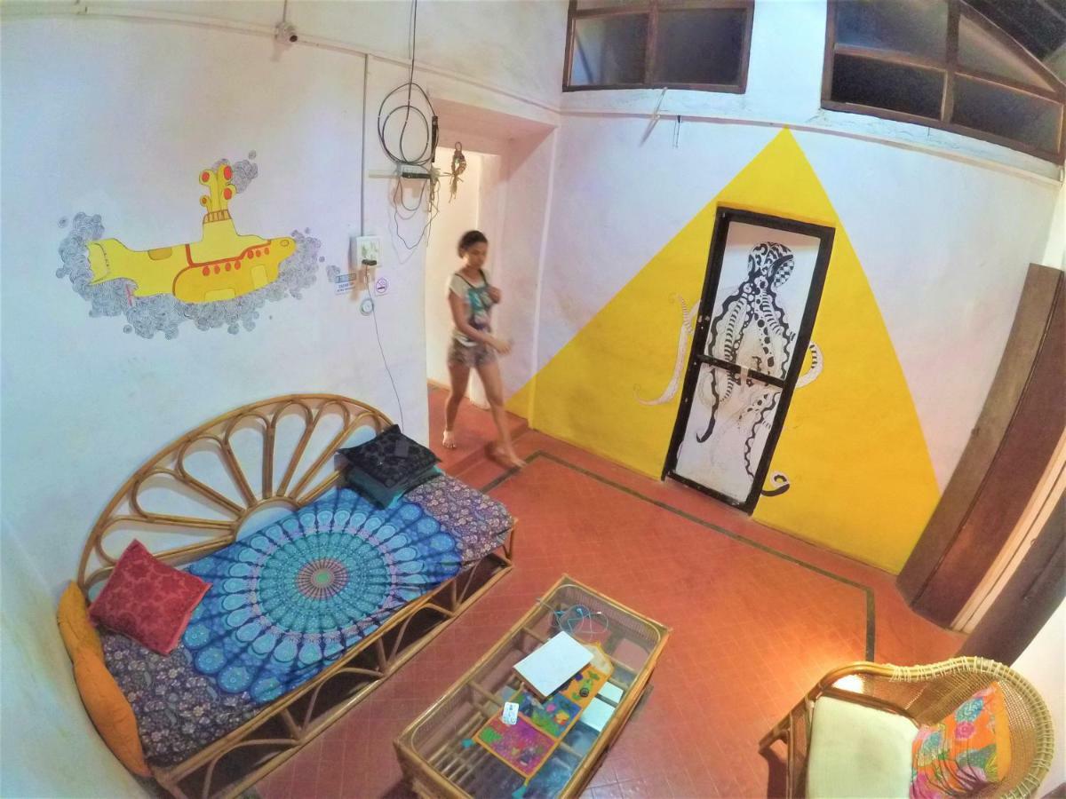 Folklore Hostel Goa Vagator Zewnętrze zdjęcie