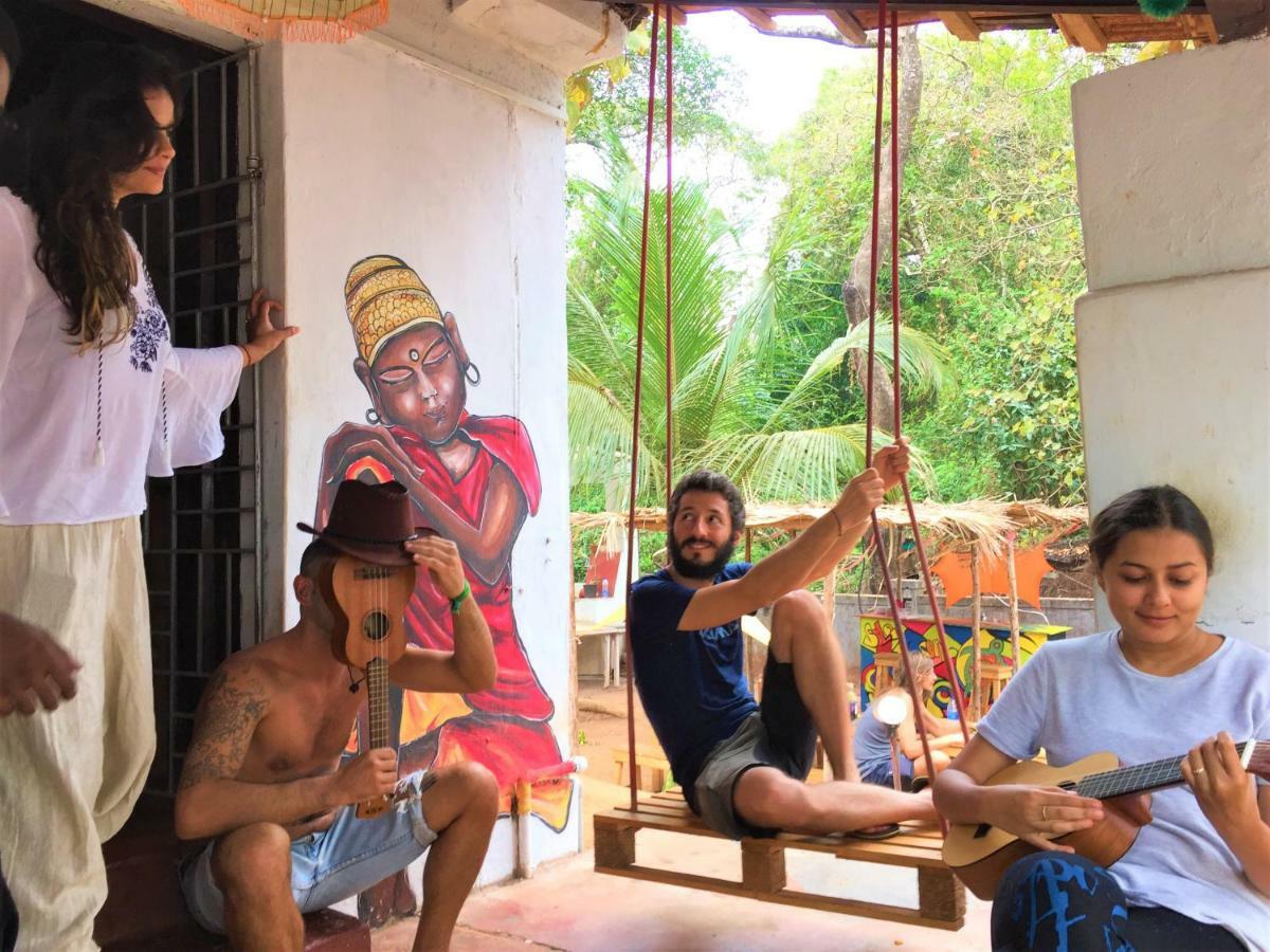 Folklore Hostel Goa Vagator Zewnętrze zdjęcie