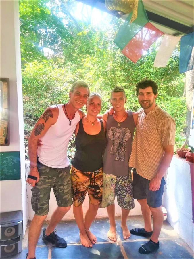 Folklore Hostel Goa Vagator Zewnętrze zdjęcie