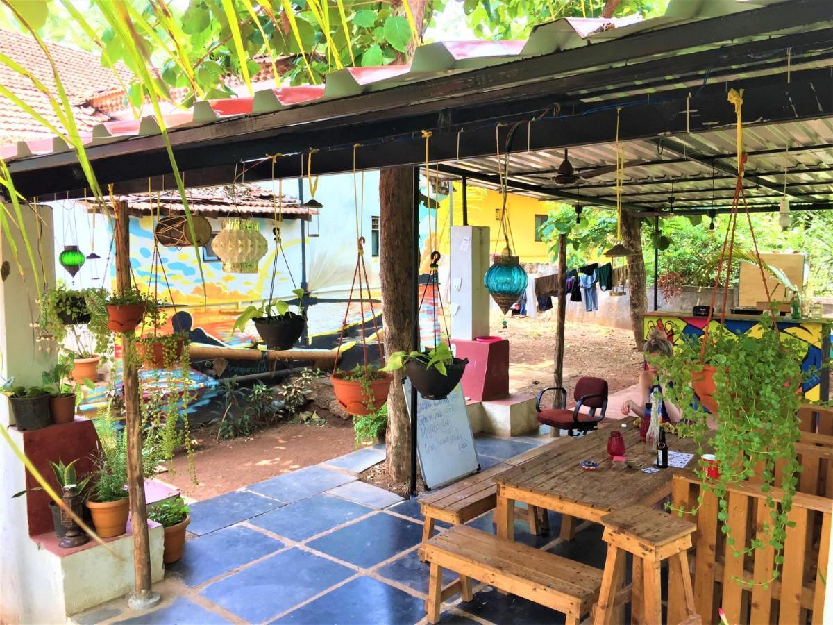 Folklore Hostel Goa Vagator Zewnętrze zdjęcie